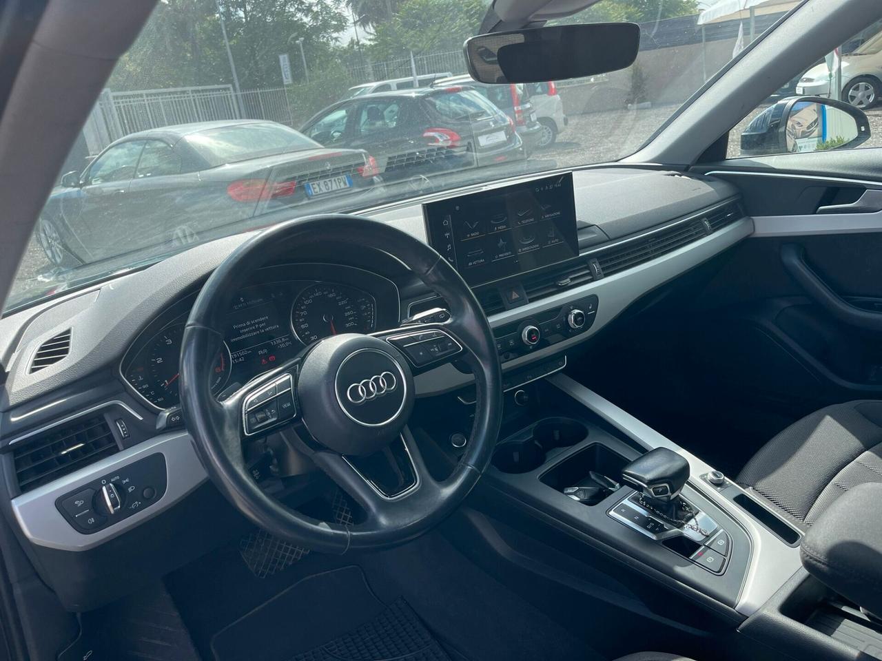 Audi A4 40 TDI S tronic Business
