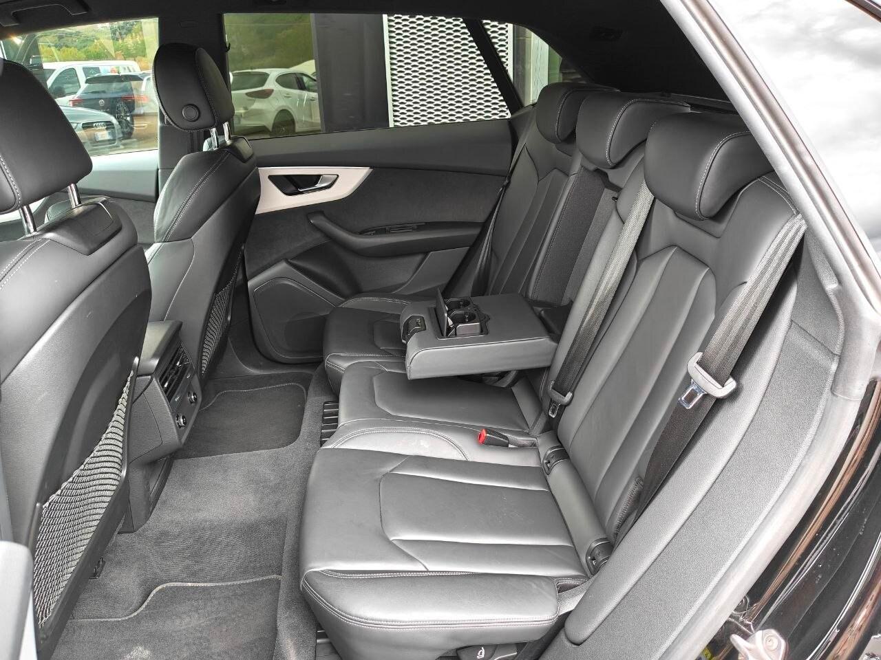 AUDI Q8 Q8 50 TDI 286 CV quattro tiptronic Sport