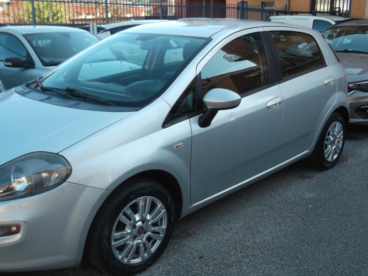 Fiat Punto 1.3 MJT II 75 CV 5 porte Lounge