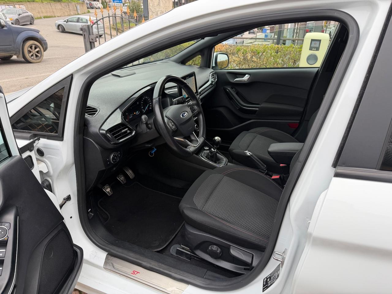 Ford Fiesta 1.5 TDCi 5 porte ST-Line