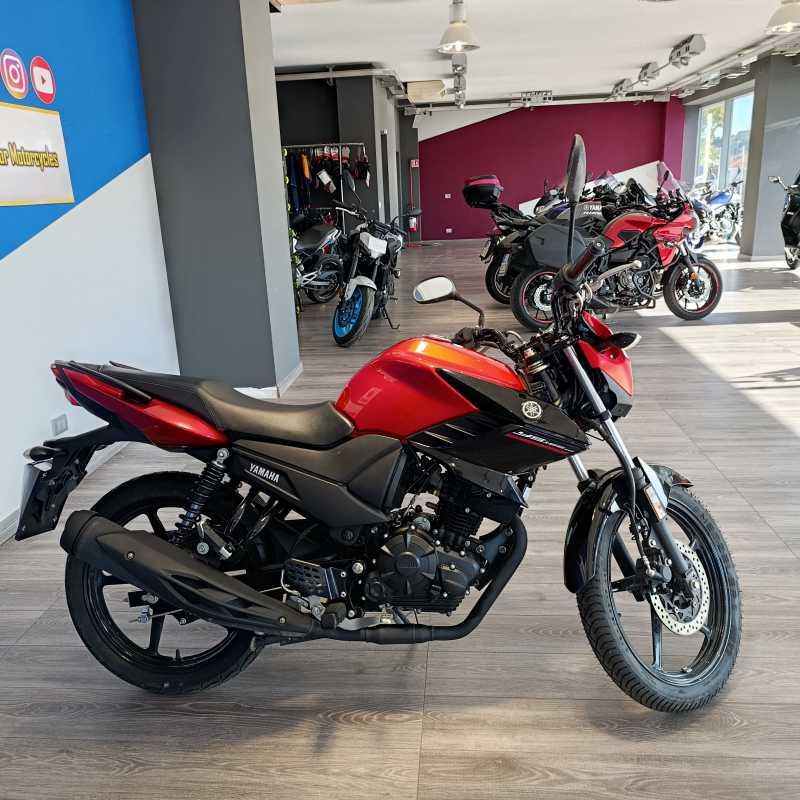 Yamaha YS 125 - 2018