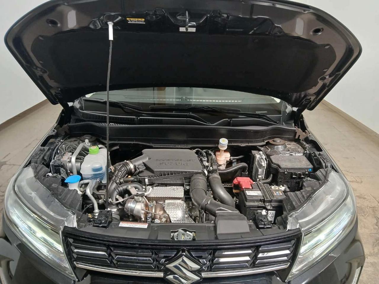 Suzuki Vitara 1.4 Hybrid 129cv PANORAMA / CAMERA / NAVI / PELLE