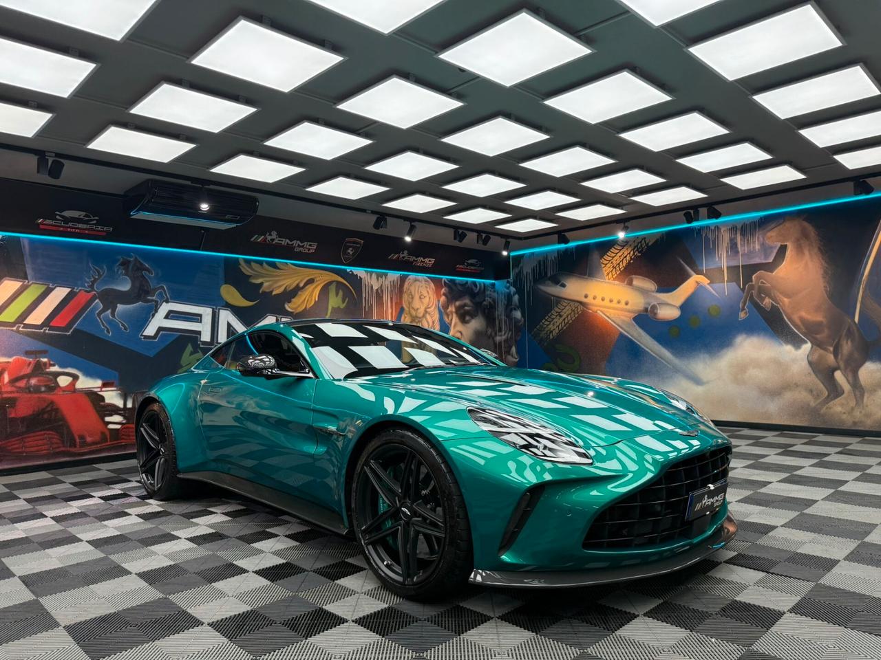 Aston Martin Vantage Coupé (058)