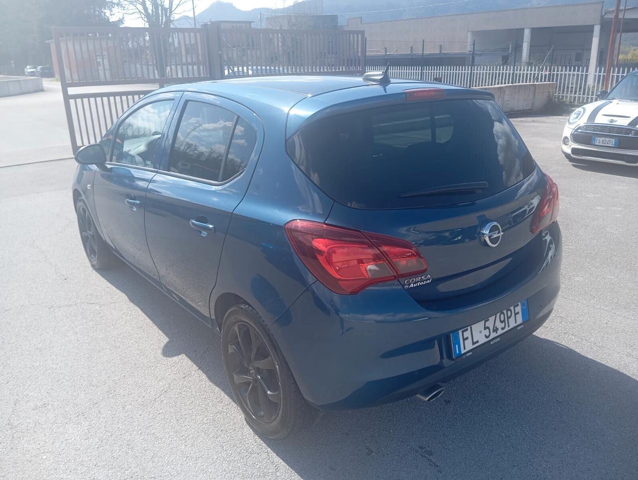 Opel Corsa 1.4 90CV GPL Tech 5 porte Innovation