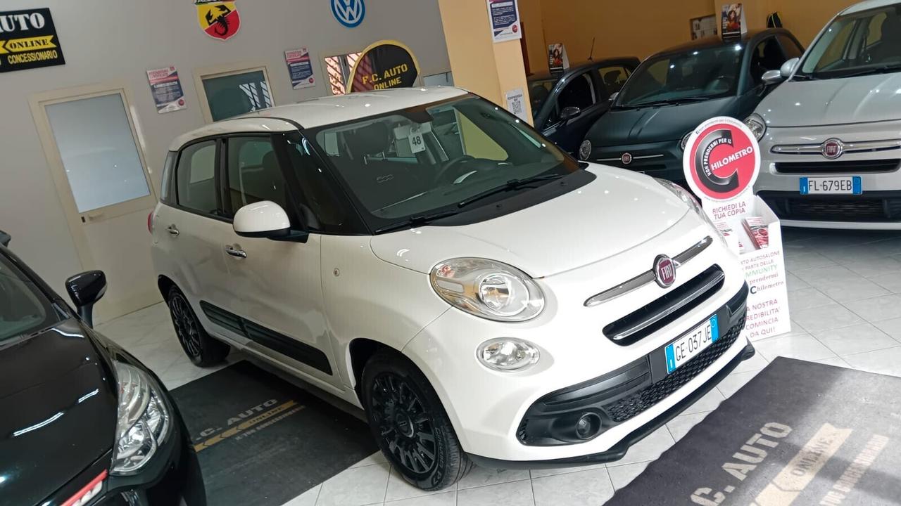 Fiat 500L Pro 1.6 MJT 120CV Mirror