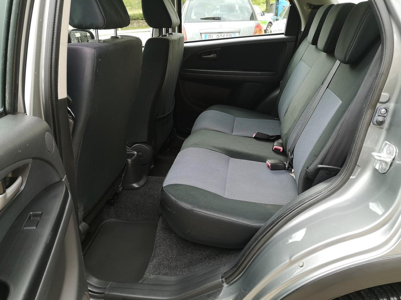 Fiat Sedici 1.9 MJT 4x4 Emotion