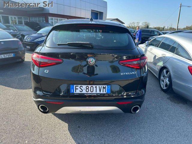 ALFA ROMEO Stelvio 2.2 t Business Q4 190cv auto my19 -FS801VM