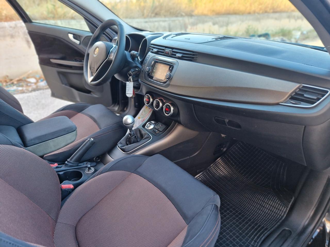 Alfa Romeo Giulietta 1.6 JTDm-2 105 CV Exclusive