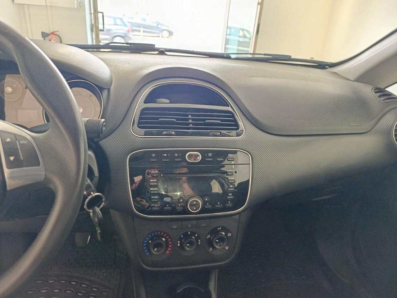 Fiat Grande Punto 1.2 BENZINA ANNO 2011
