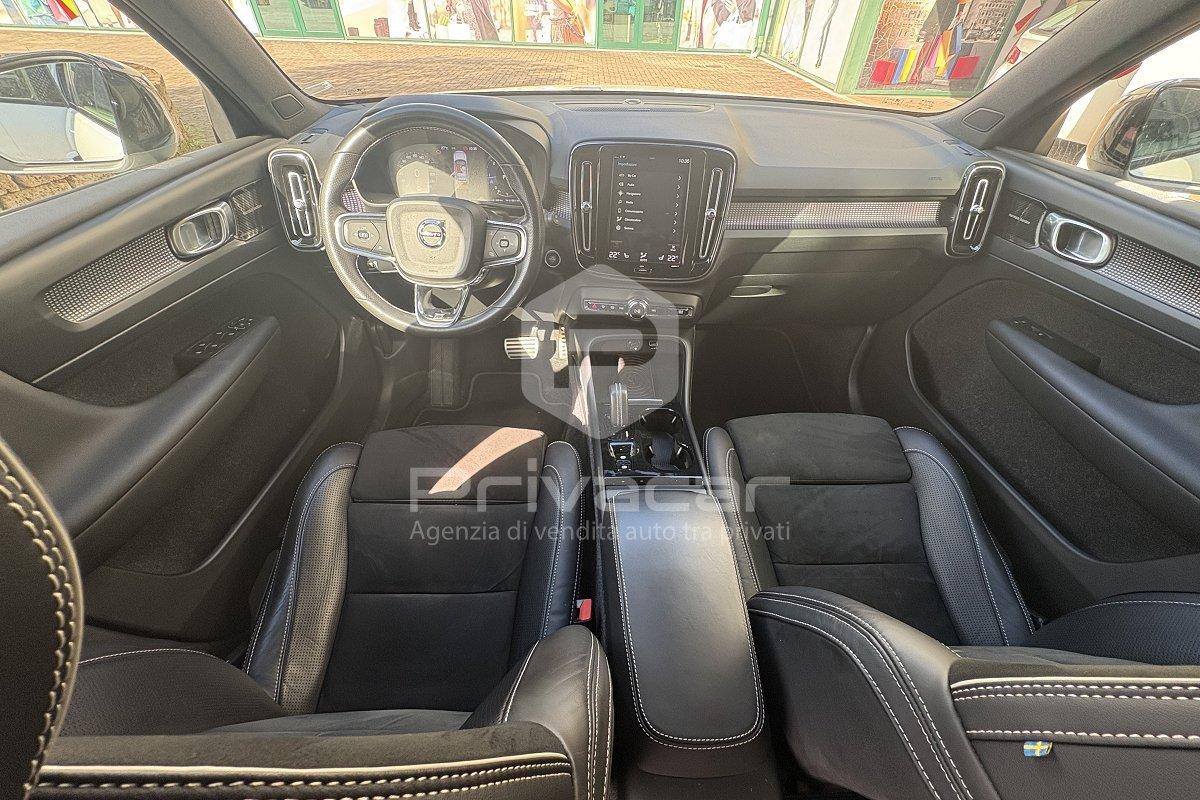 VOLVO XC40 D4 AWD Geartronic R-design