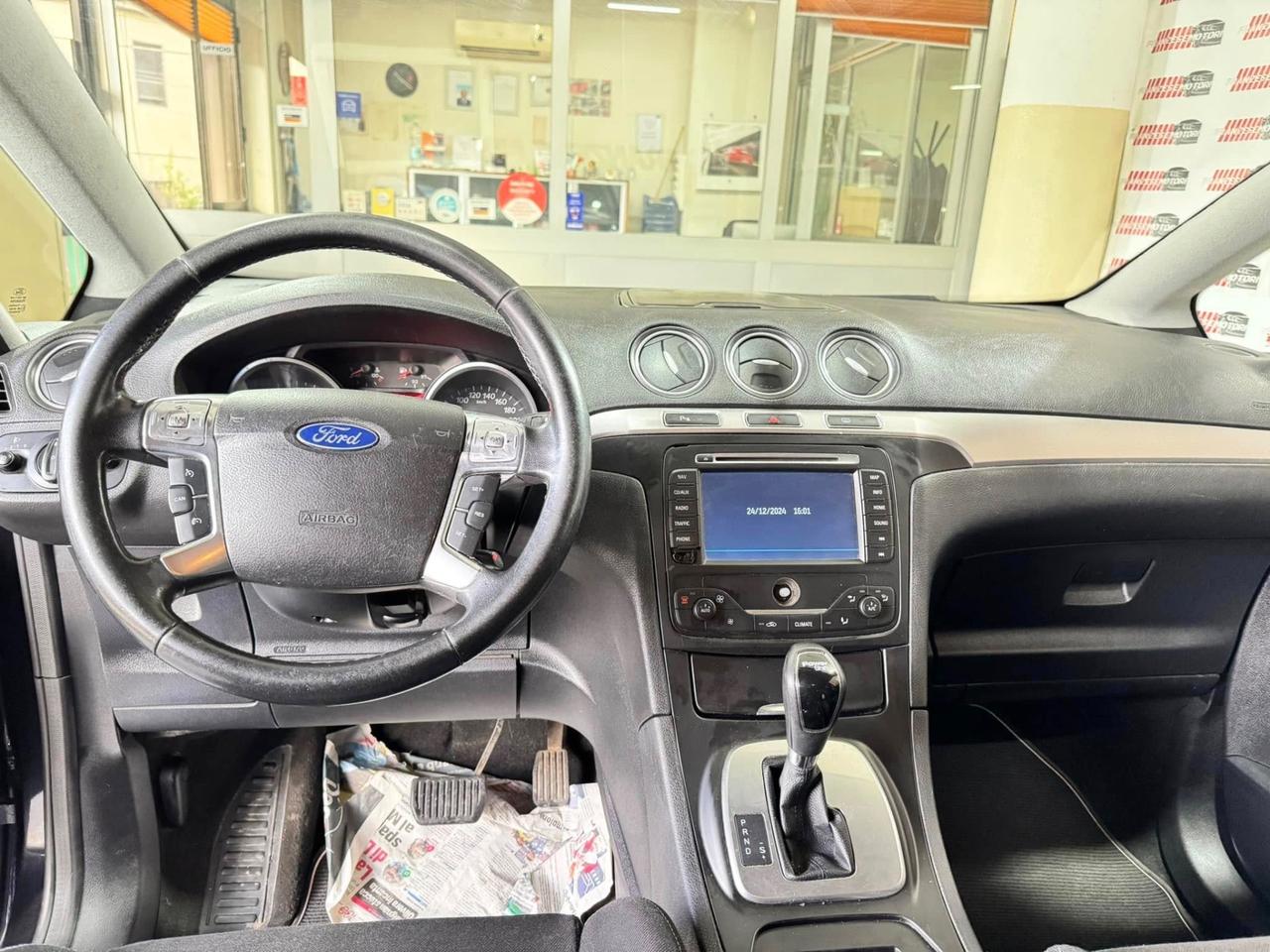 Ford S-Max 2.0 TDCi 140CV Powershift Nav Edition