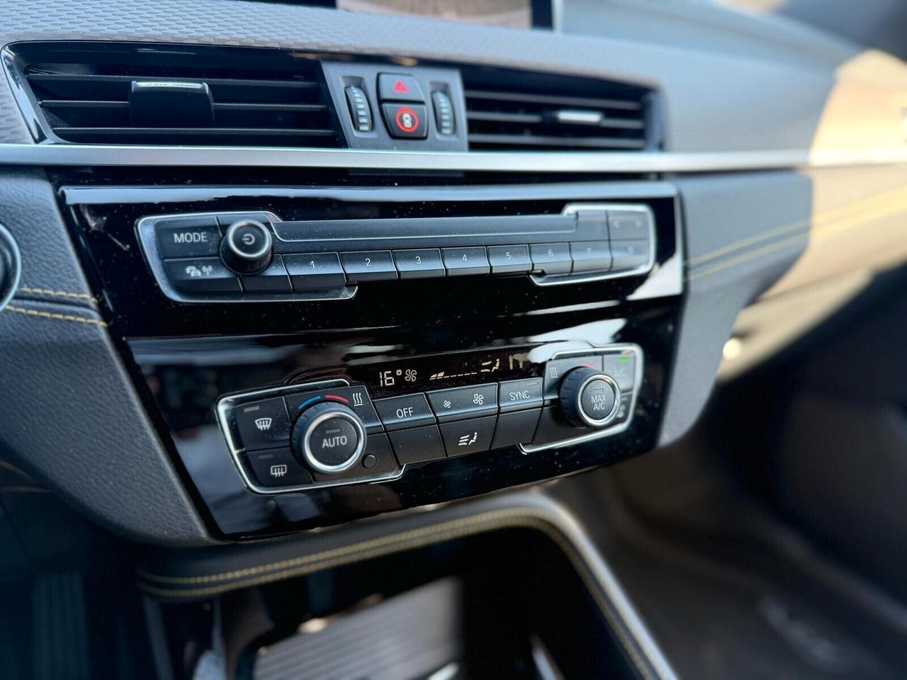 BMW X2 116d Msport Gold Metallizzato