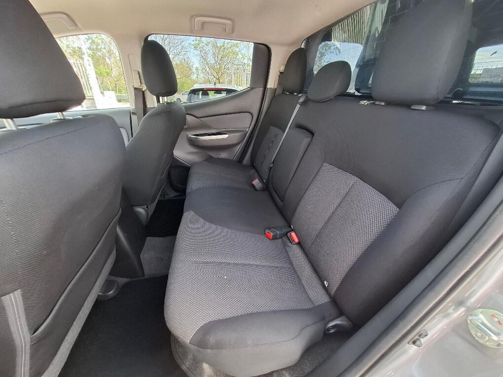 Mitsubishi L200 2.4 DI-D/154CV Double Cab Invite