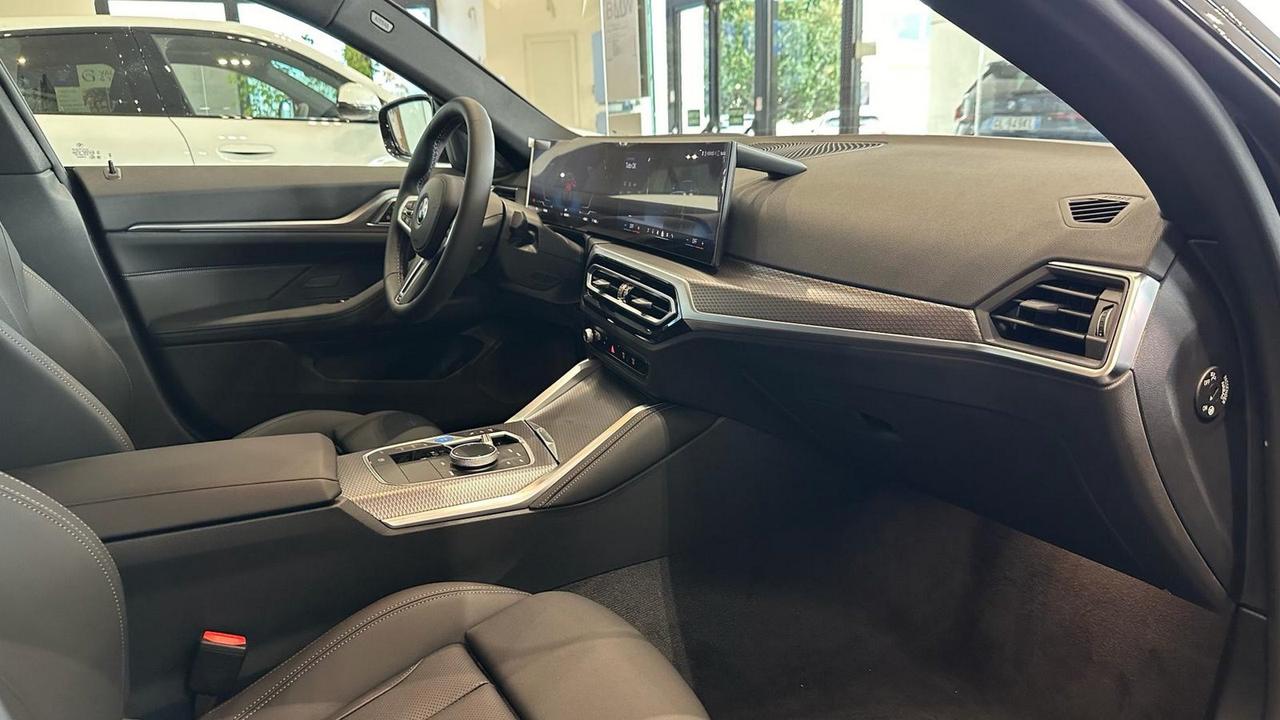 BMW i4 M50