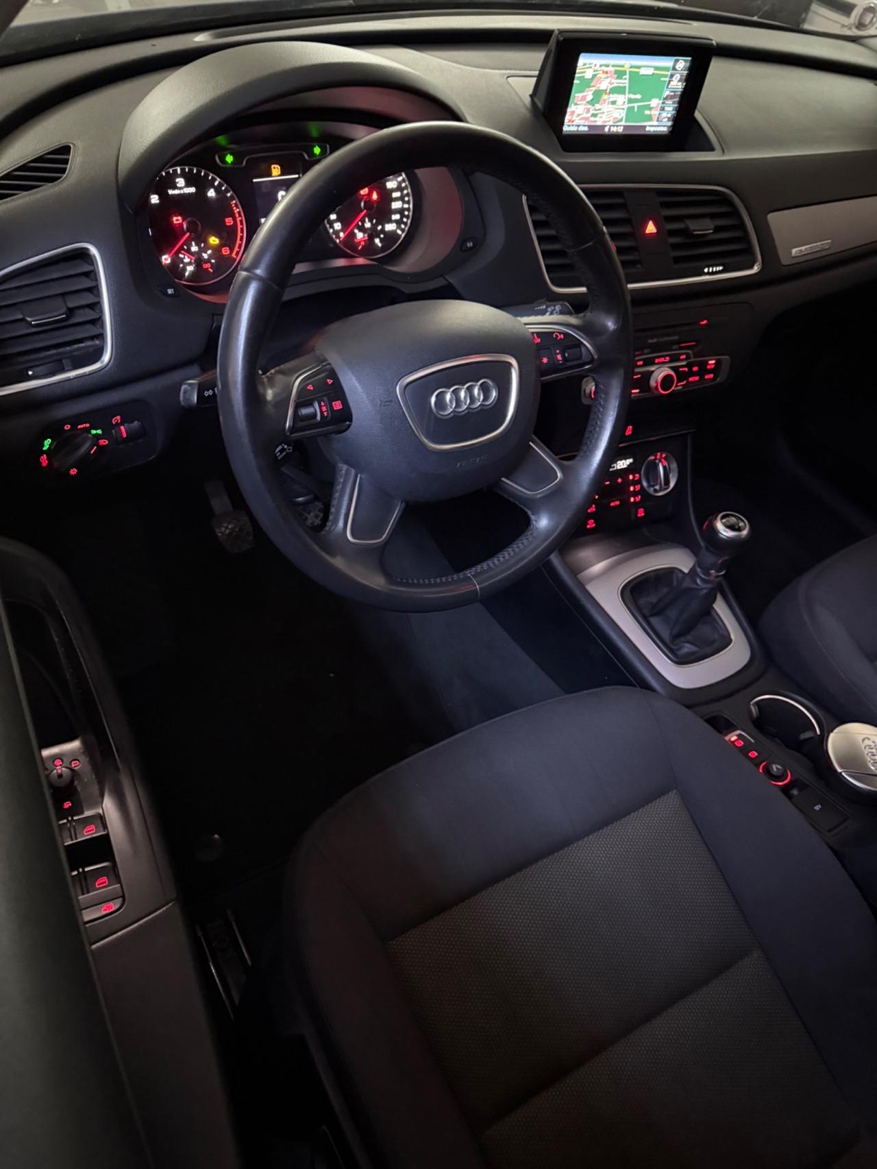 Audi Q3 2.0 TDI led Matrix tetto