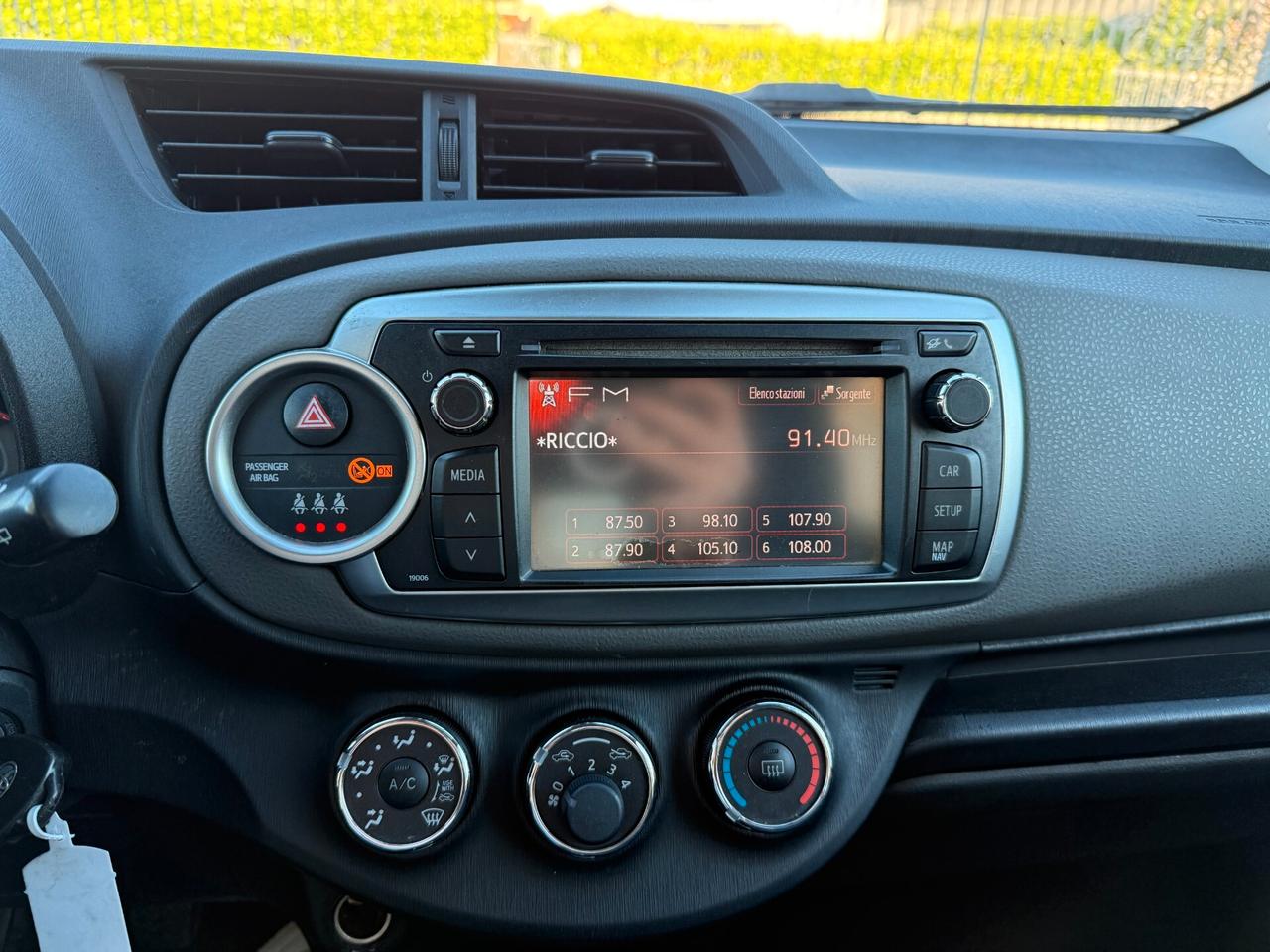 Toyota Yaris 1.0 5 porte Active RetroCam Bluetooth