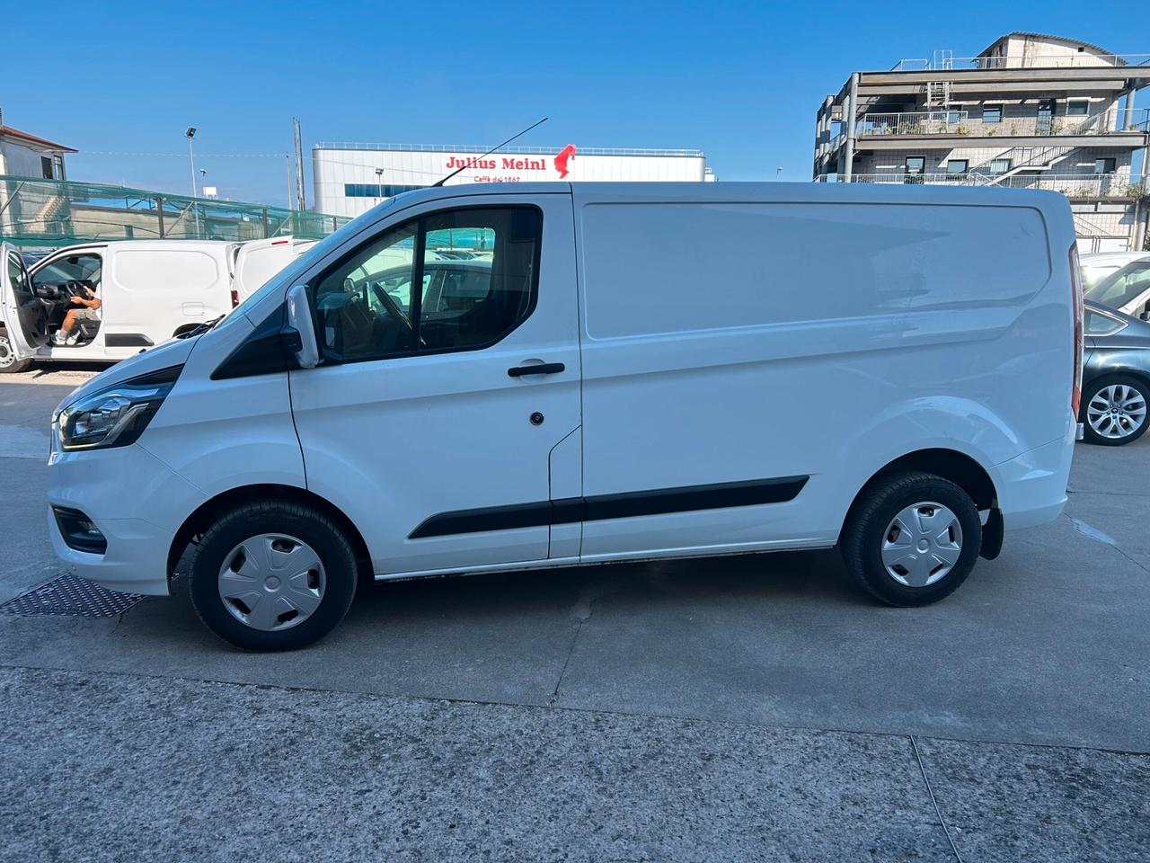 Ford Transit Custom 300 2.0 EcoBlue 130 Furgone Trend