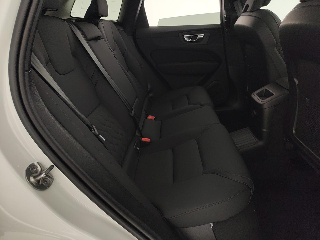 VOLVO XC60 2.0 t6 phev Core awd auto