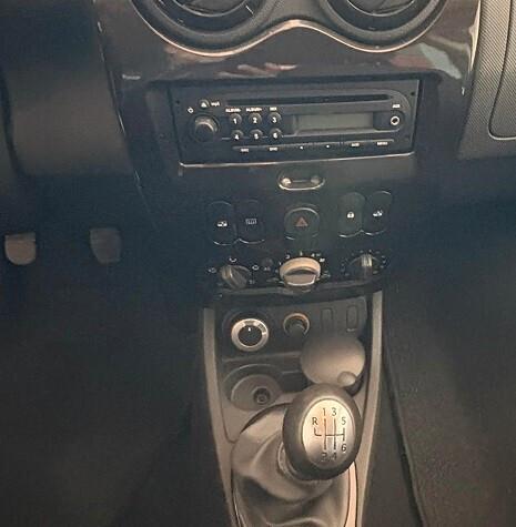 DACIA DUSTER 4x4 Diesel 1.5 CV 110 Km 119.574 PER NEOPATENTATI con 12 mesi di garanzia