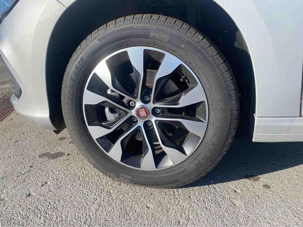 Fiat Tipo 1.5 Hybrid DCT 5 porte City Life