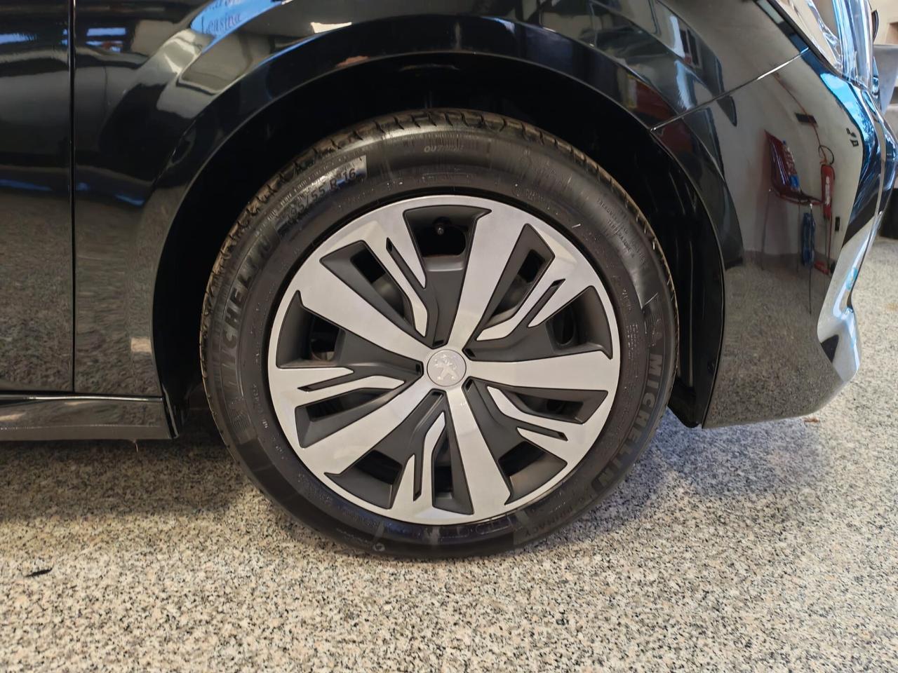 Peugeot 208 PureTech 75 Stop&Start 5 porte Active Pack