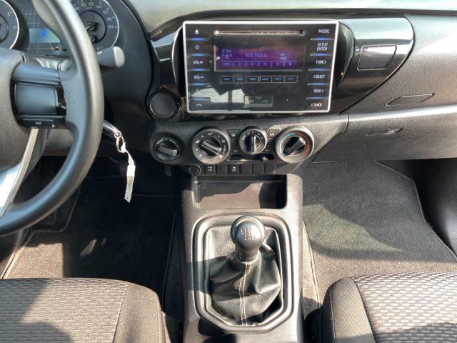 TOYOTA Hilux CAB SINGOLA 2.4 D 4WD