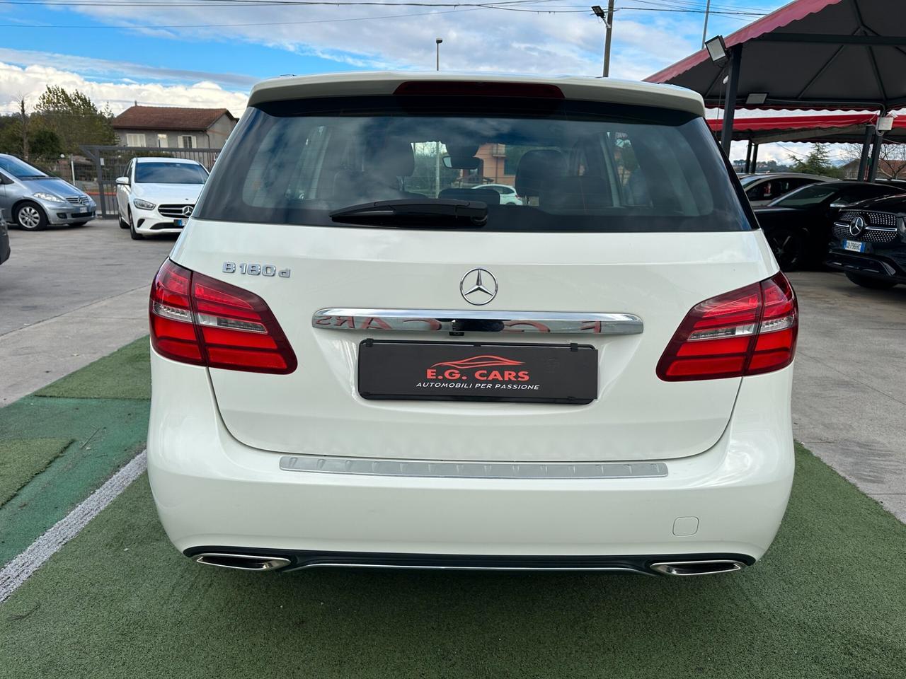 Mercedes-Benz B 180 SPORT*AUT*NAVI*KAMERA*KEY*BLUETOOTH*F1*MULTILED*