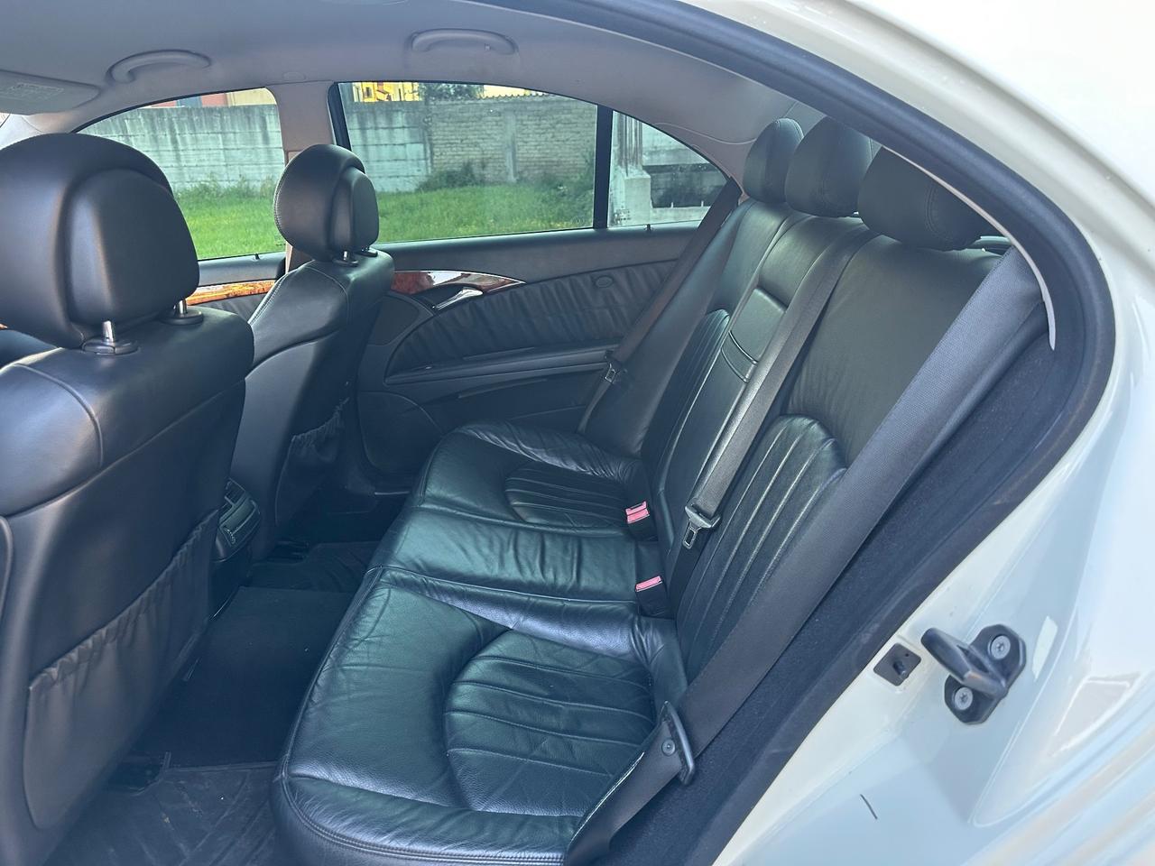 Mercedes-benz E 220 200 CDI cat EVO Elegance