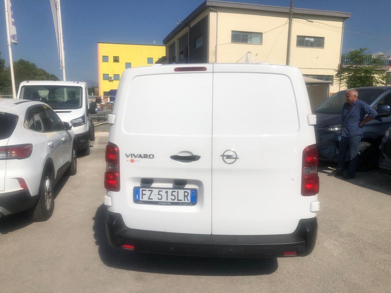 Opel Vivaro DIESEL PASSO LUNGO 3 POSTI 2020