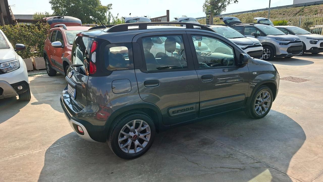 Fiat Panda Cross 0.9 TwinAir Turbo GPL 2020