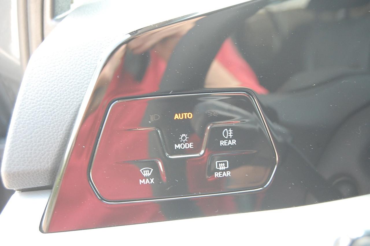 Volkswagen Golf 1.5 TSI eHybrid DSG Edition Plus 204cv