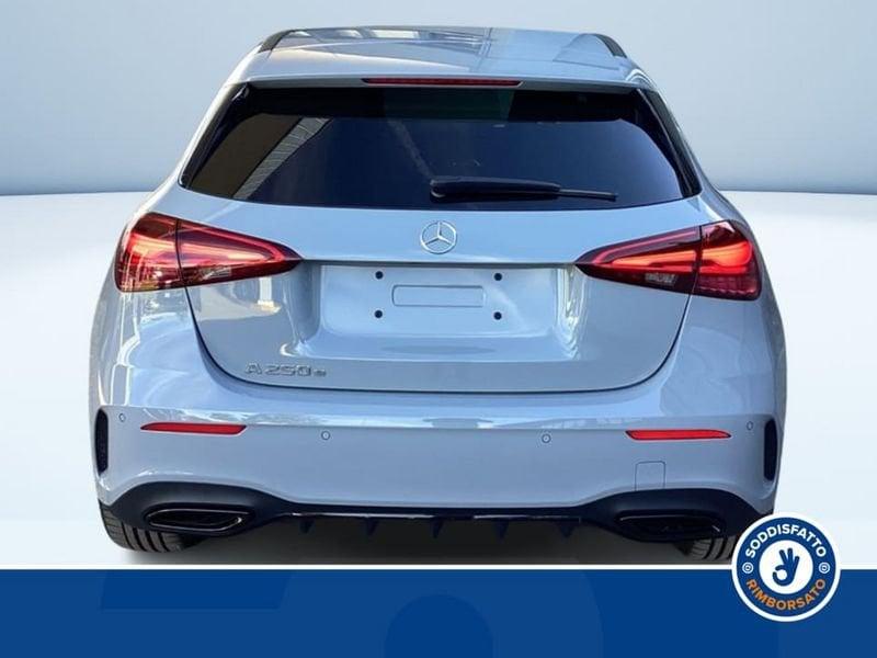 Mercedes-Benz Classe A 250e EQ-Power Alpine Grey Edition AMG Line Advanced Plus