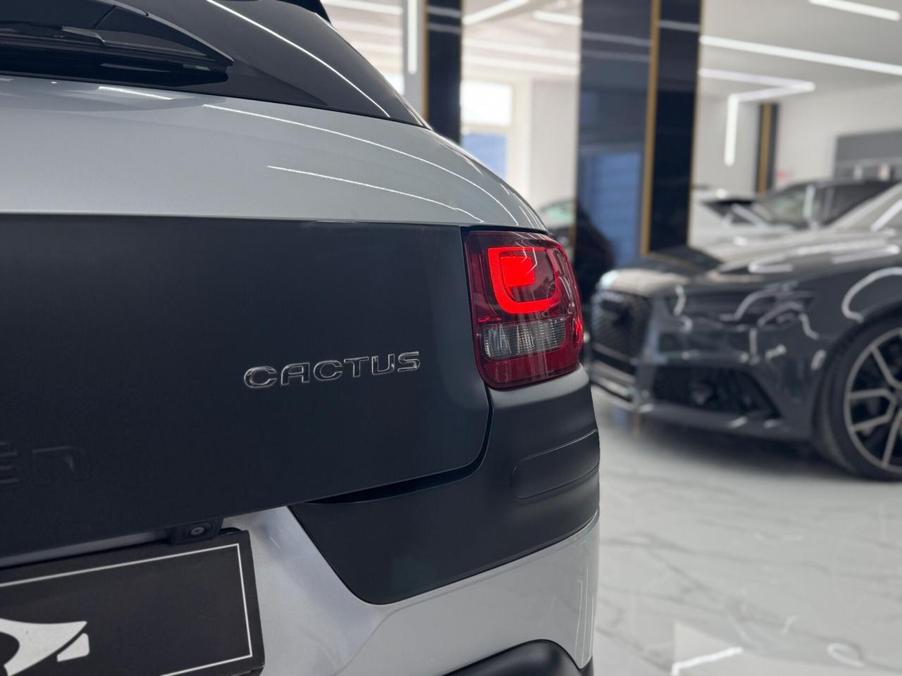 Citroen C4 Cactus 1.6 100Cv ETG6 Shine Full Opt