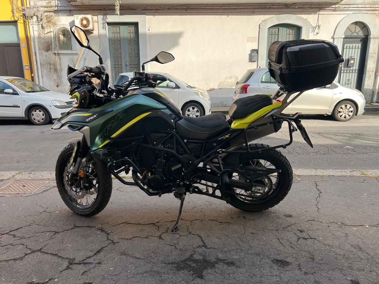 Benelli TRK 702 X