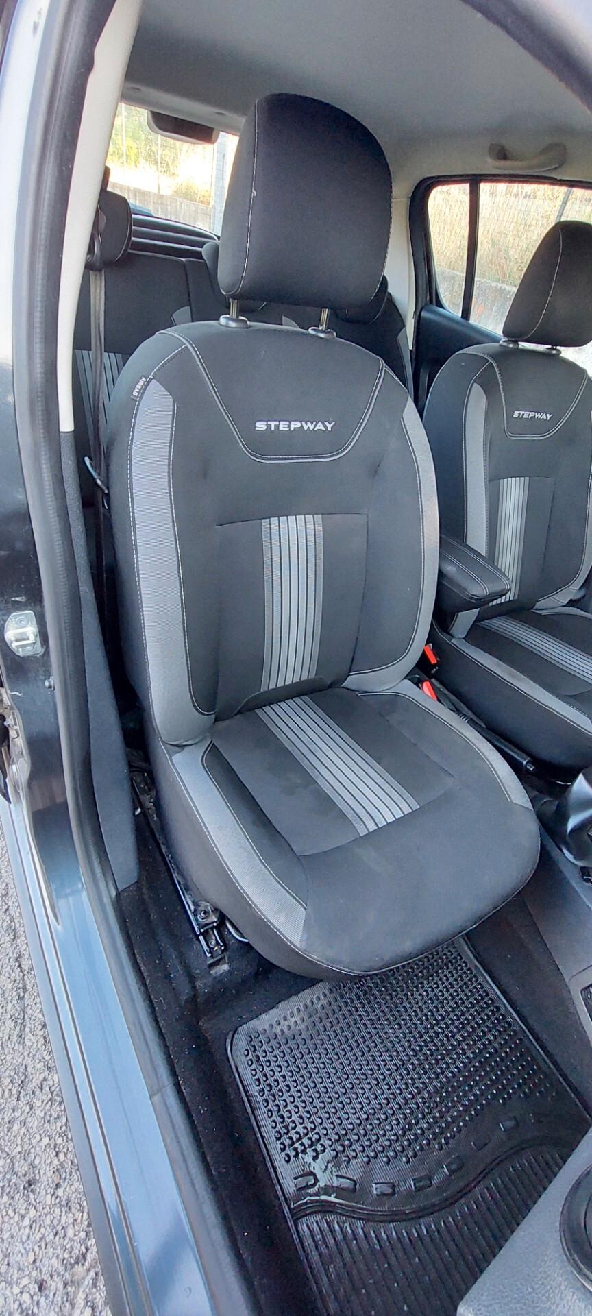 SANDERO STEPWAY 900 TURBO GPL DI SERIE SeS SS WOW 90 CV NAVI RETROCAMERA STRAFULL OPTIONAL