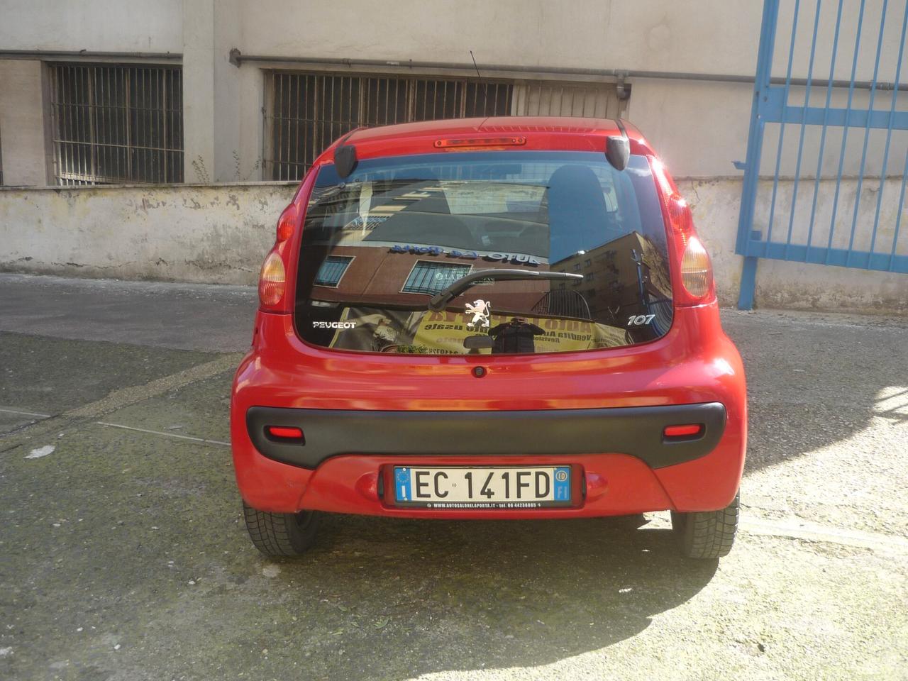Peugeot 107 1.0 68CV 5p. Plaisir