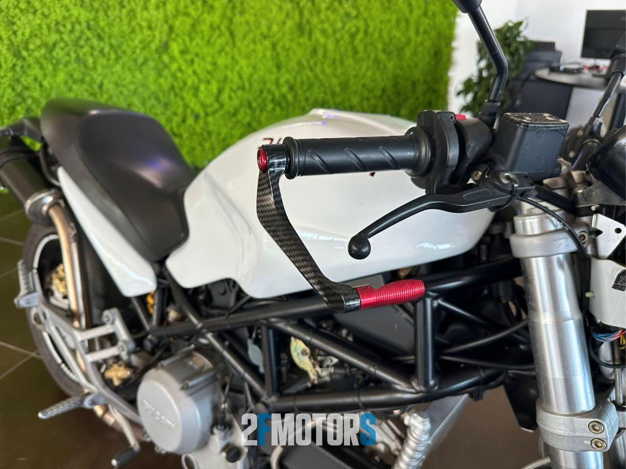 Ducati Monster 750 Dark