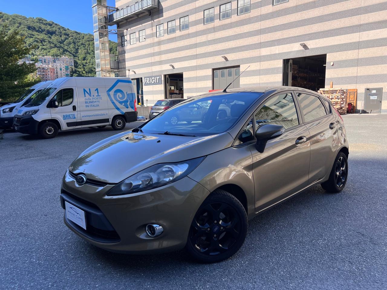 Ford Fiesta 1.4 TDCi 70CV 5 porte Titanium