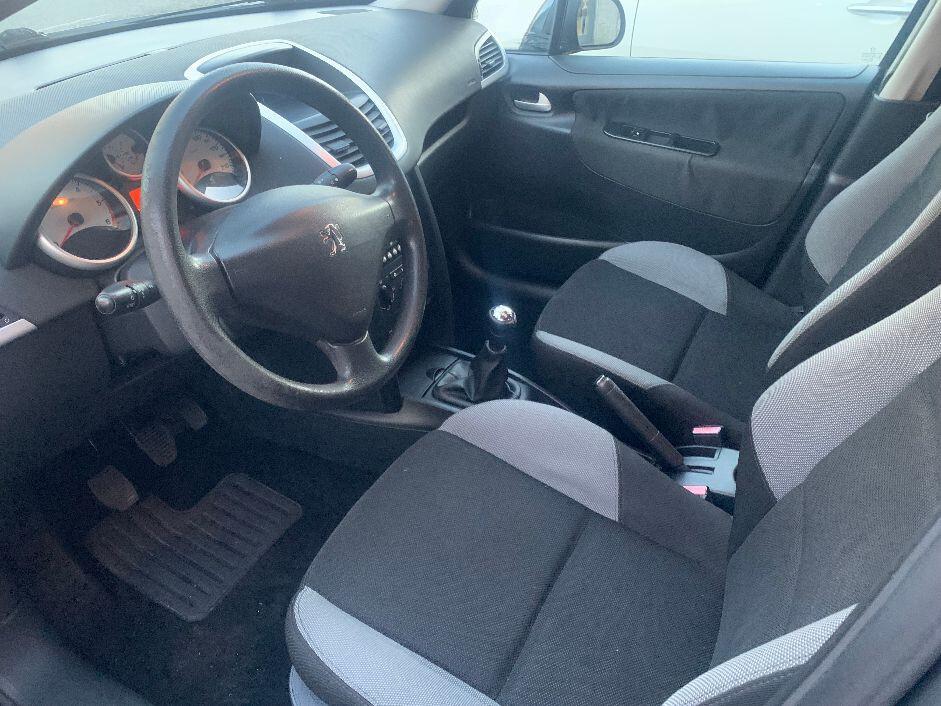 Peugeot 207 1.6 HDi 90CV SW X Line