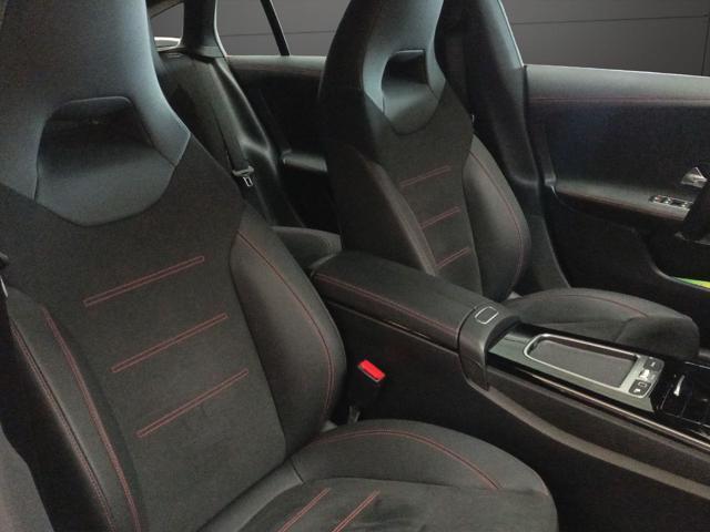 MERCEDES-BENZ CLA 200 d Automatic Shooting Brake AMG Line Premium