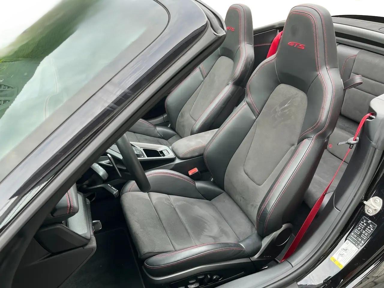 Porsche 911 Carrera 4 GTS Cabriolet Perfetta