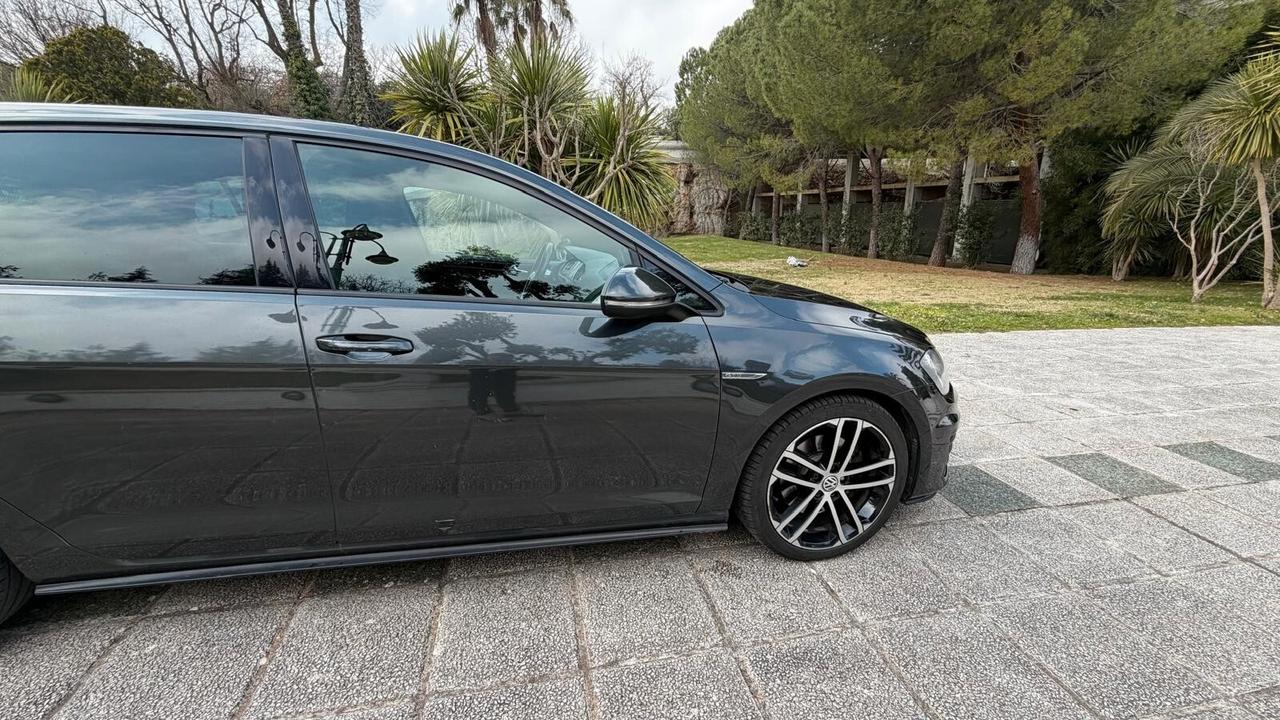 Volkswagen Golf GTI GTD 2.0 TDI 5p. BlueMotion Technology