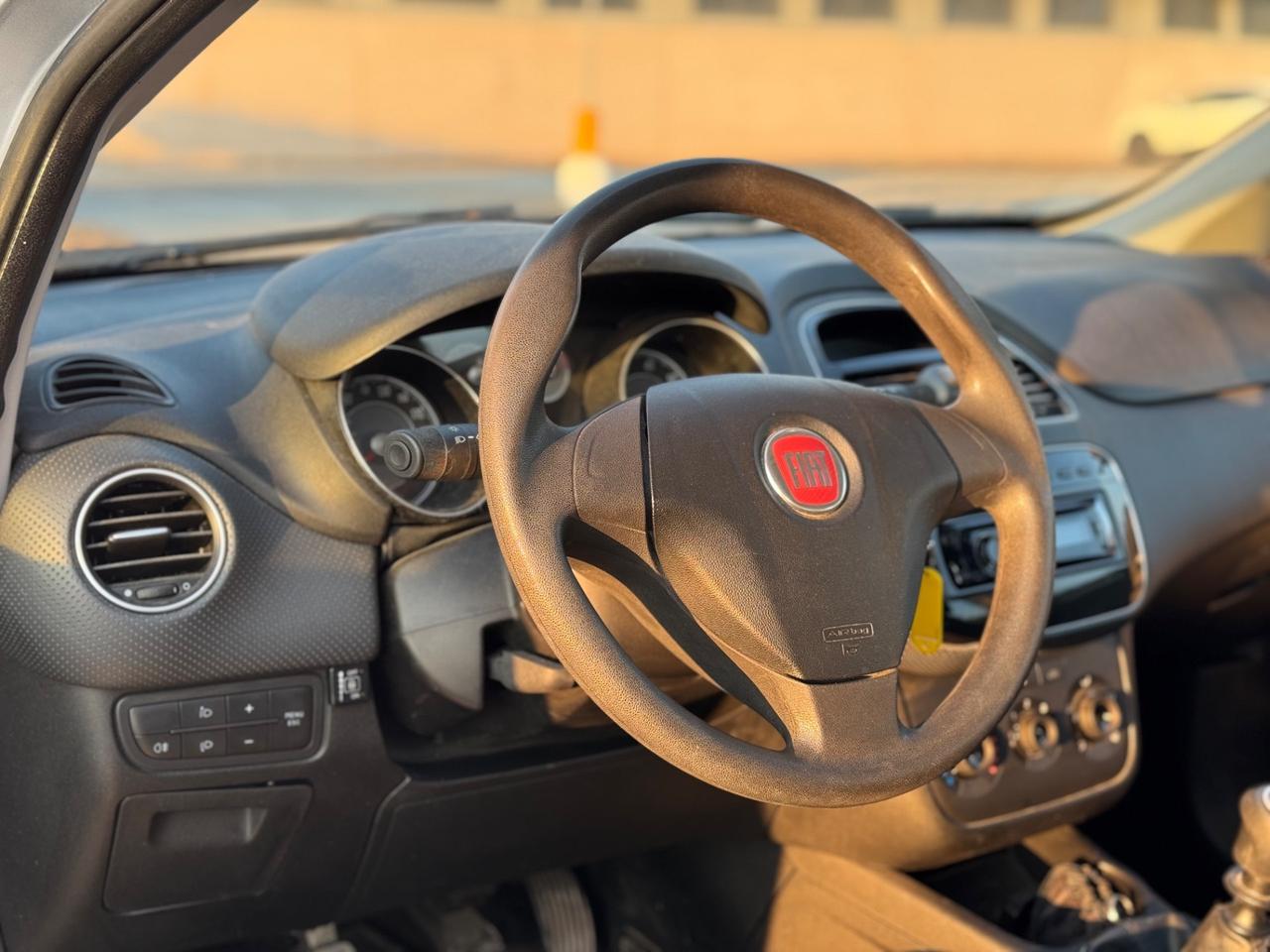 FIAT PUNTO EVO 1.4 BENZINA GPL 12 MESI DI GARANZIA