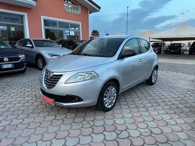 Lancia Ypsilon 1.3 M.J 95CV 5 porte Silver - 2013