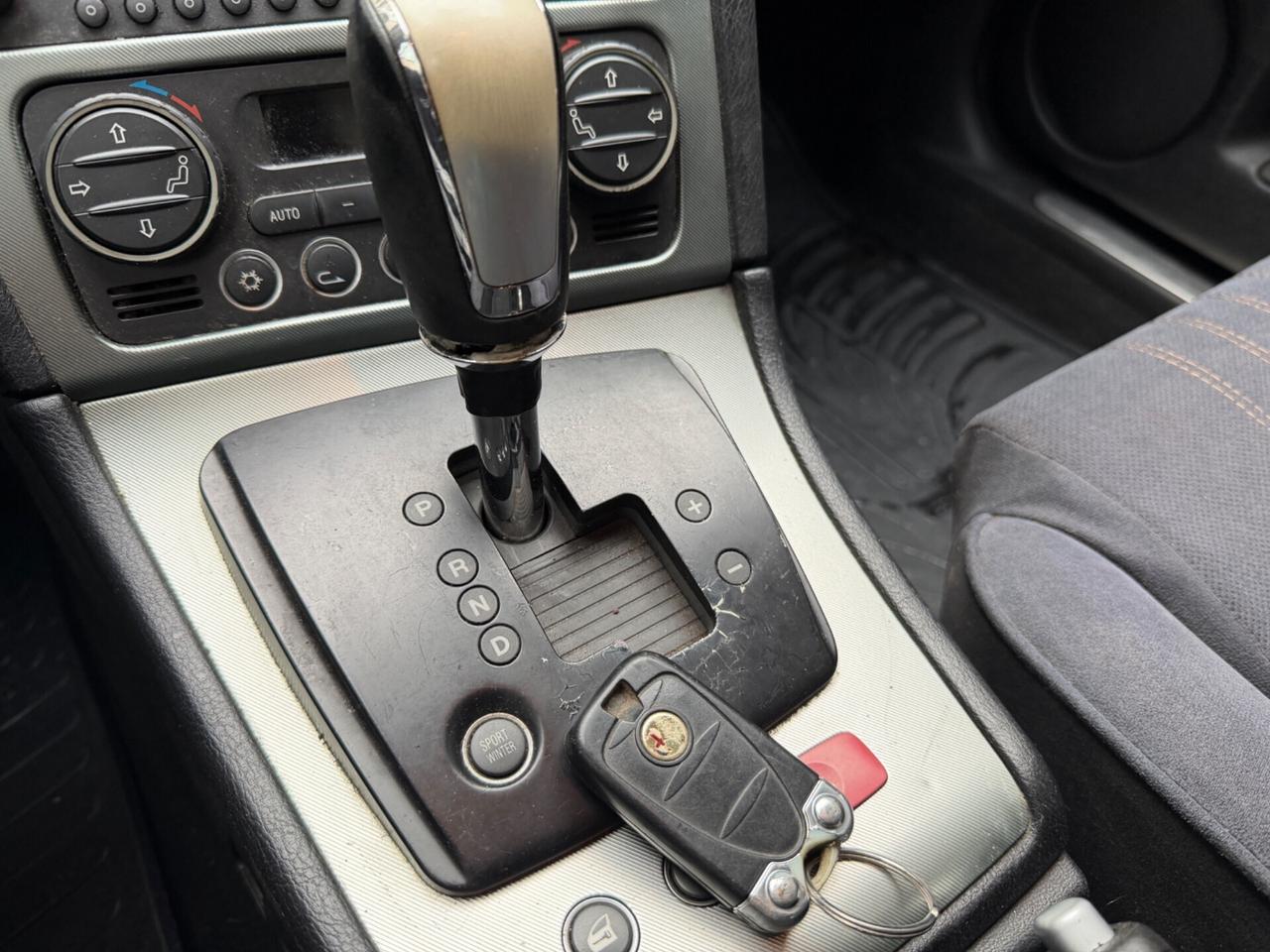 Alfa Romeo 159 2.4 JTDm AUTOMATICO SPOTWAGON Q-TRONIC