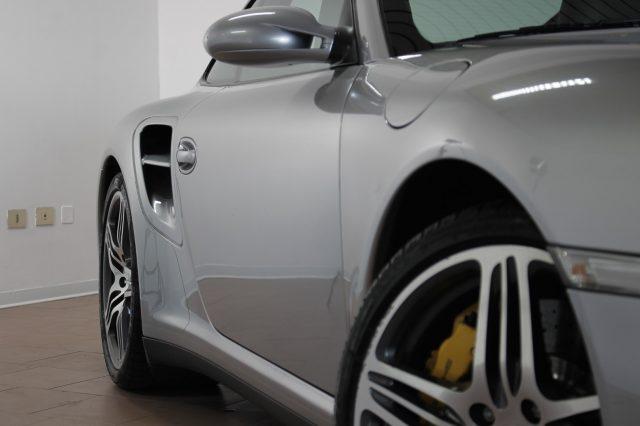 PORSCHE 911 Turbo Coupé tetto