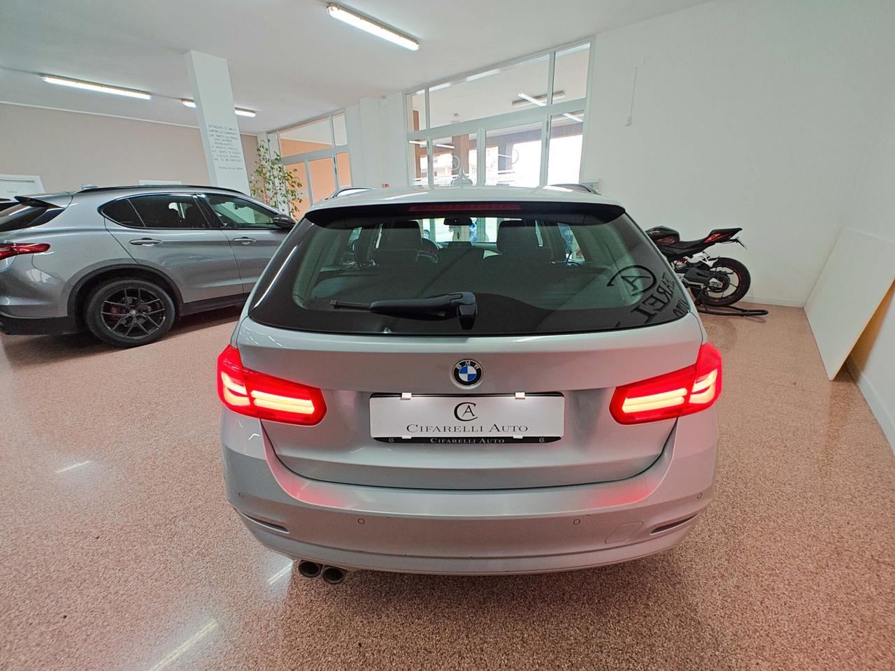 Bmw 320 320d Touring Business Advantage aut.