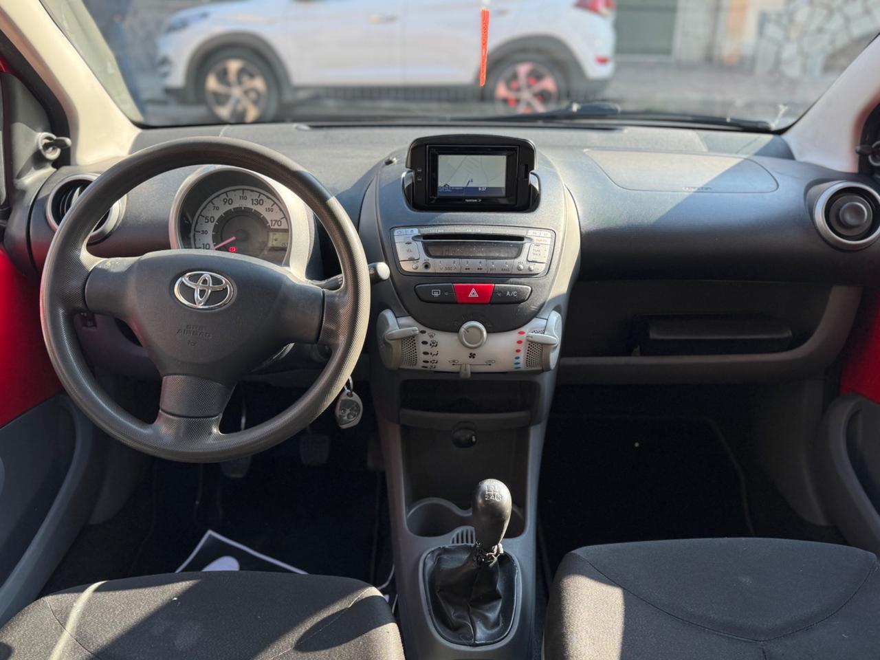 Toyota Aygo 1.0 12V VVT-i 5 porte Deep Ocean Connect