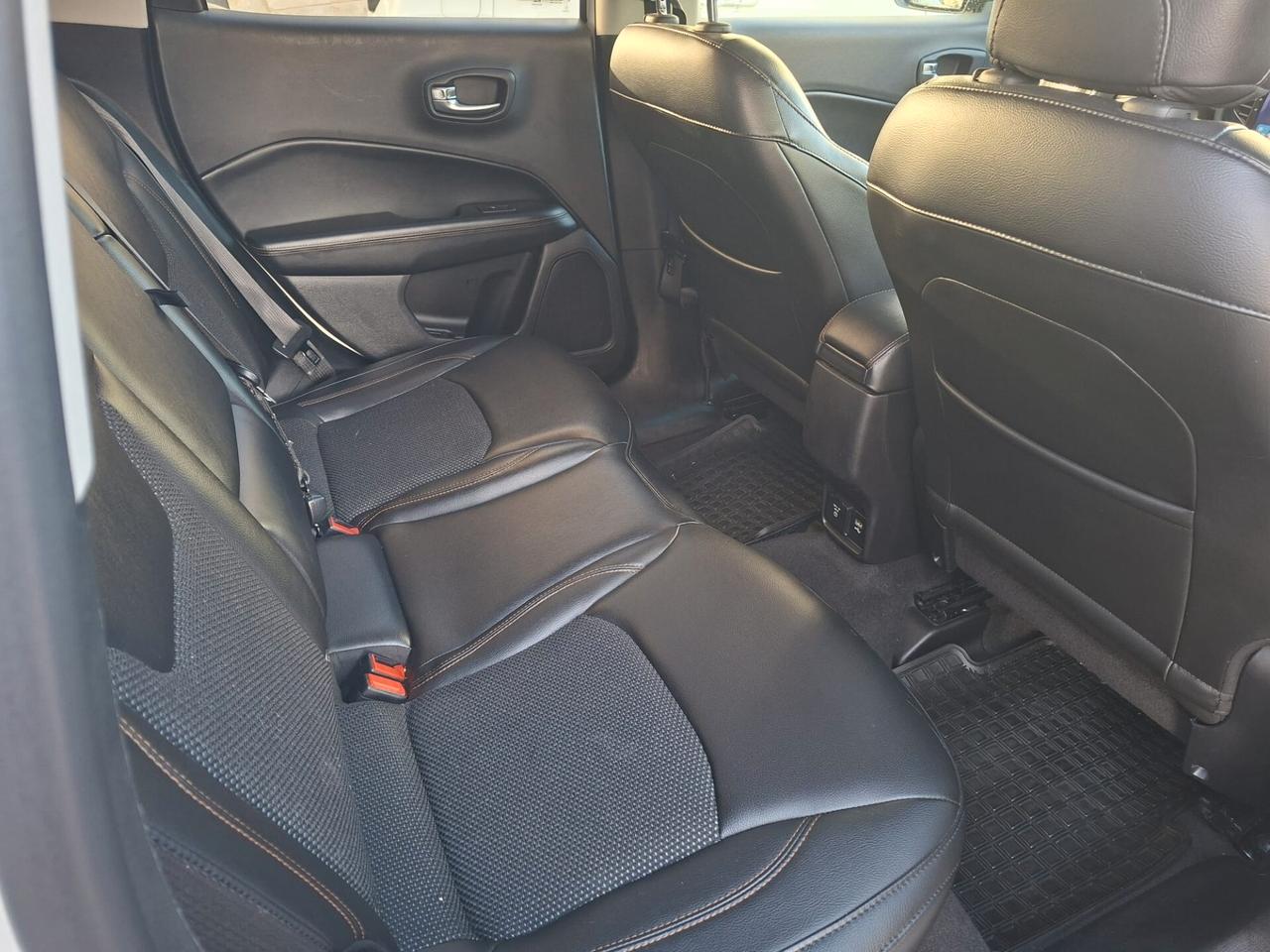 Jeep Compass 1.6 M.Jet Limited * Bicolore * Pelle * Navi * Garantita 12 Mesi