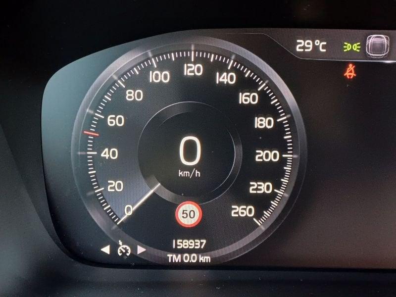 Volvo XC40 XC40 2.0 d3 AWD geartronic 1°PROP-GARANZIA